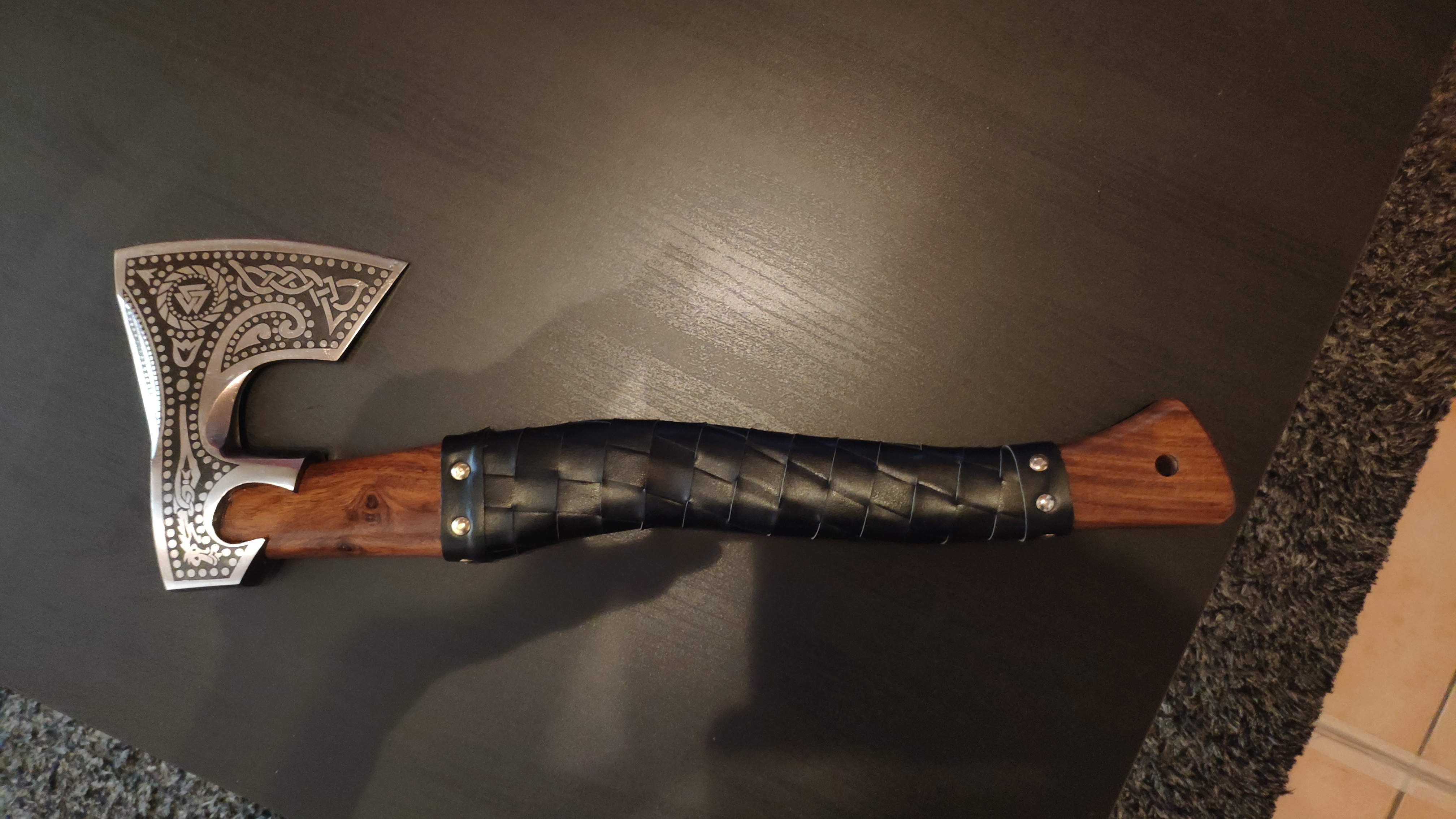 hache viking